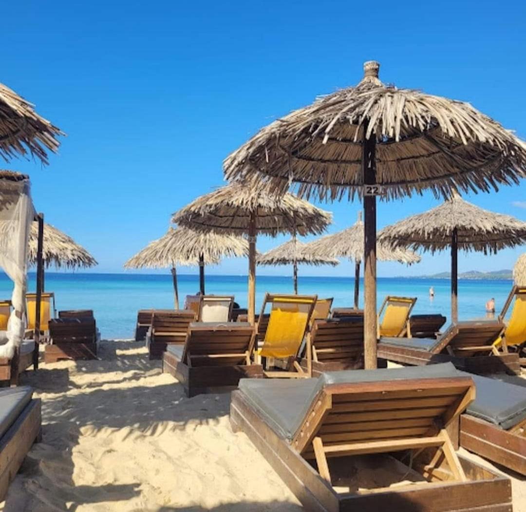Riviera Peraía