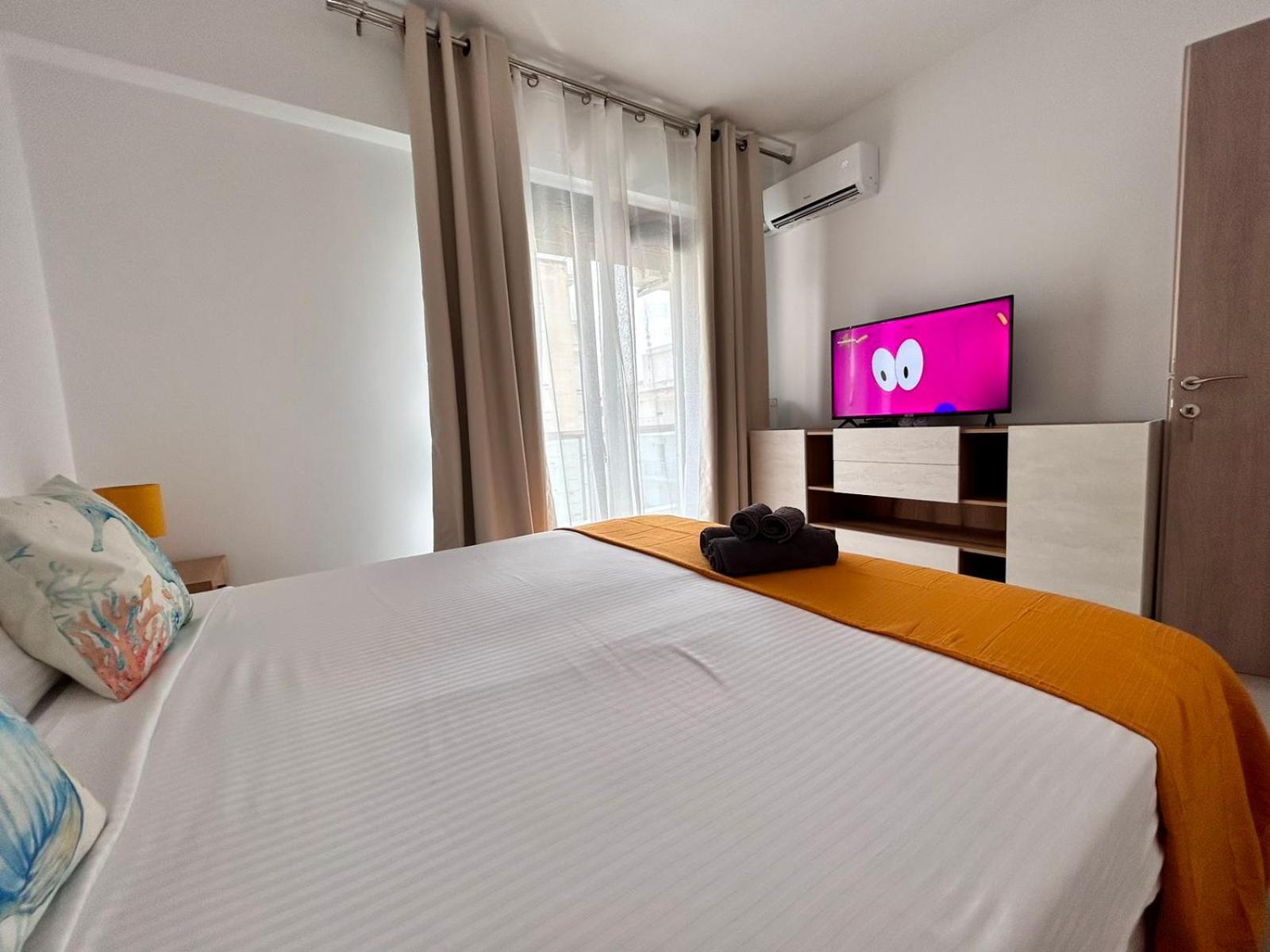 Riviera Apartament *
